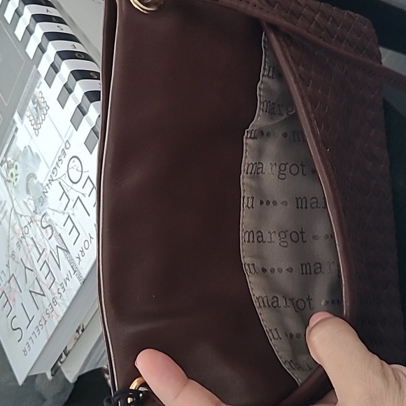 NWT Margot New York brown leather cross body. - Picture 4 of 6
